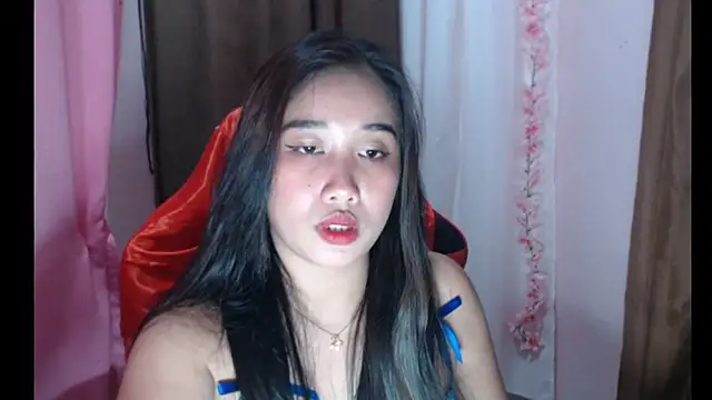 Snapshot of Chubby_HotLady chatting on October 16, 11:24 am Chubby HotLady online show from October 16, 11:24 am