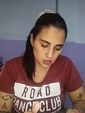 kariciasecreta online show from June 6, 2:40 am