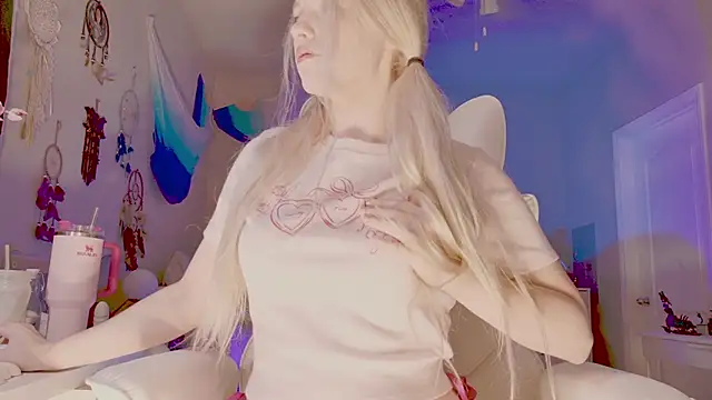 Talulaa online show from February 1, 6:28 pm