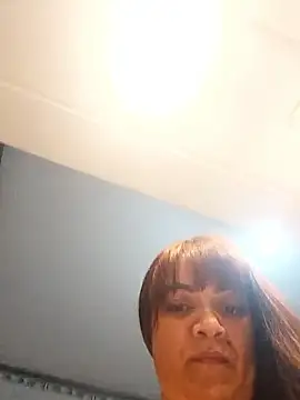 Snapshot of isabella931054 chatting on October 18, 11:46 am isabella931054 online show from October 18, 11:46 am