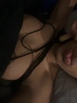 Idonotcherishu online show from November 14, 11:32 am