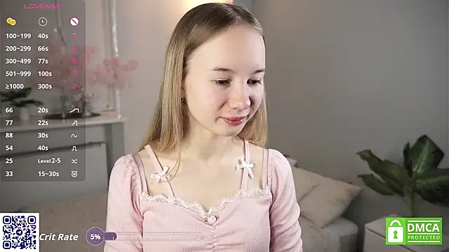 Snapshot of KristinLiesman chatting on October 17, 3:15 pm KristinLiesman online show from October 17, 3:15 pm