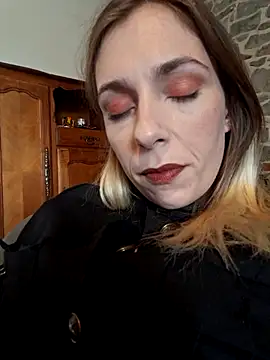 SexyAlya online show from October 6, 12:44 pm