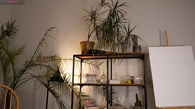 Snapshot of ttragedienne chatting on September 19, 3:33 pm ttragedienne online show from September 19, 3:33 pm