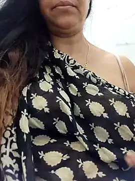 Pragya Pandey online show from October 12, 8:44 pm