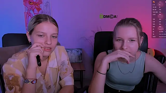 gloria bubble online show from November 24, 8:00 pm