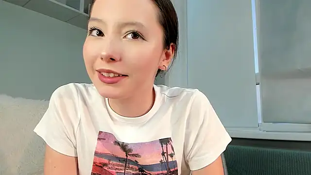 TondaEsperon online show from September 23, 2:26 pm