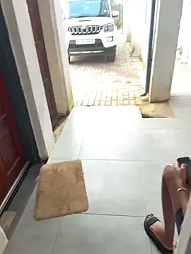 Melanin2002 online show from April 4, 9:19 am