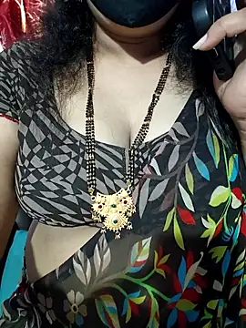 luci-queen online show from October 12, 6:49 am