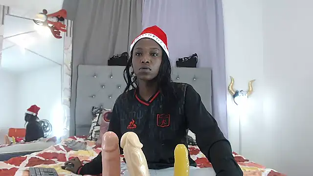 KarolLewys online show from November 30, 1:48 pm