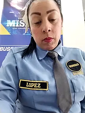 CRISTAL  11 online show from November 19, 1:44 pm