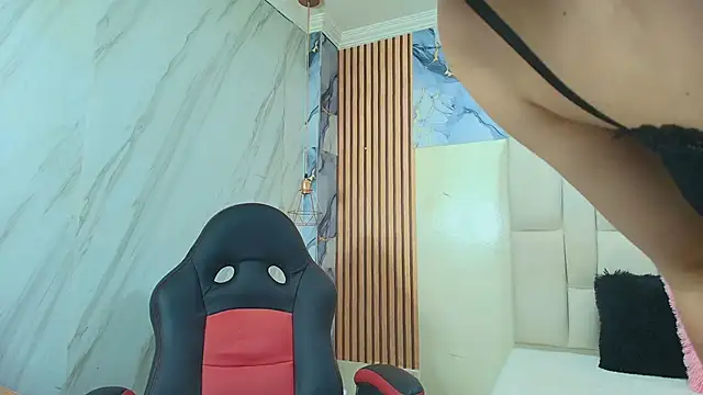 Dafne castro  online show from March 25, 7:17 pm