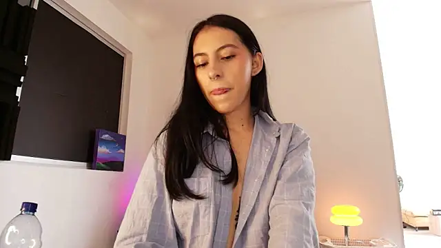 violethun  online show from October 22, 12:32 pm