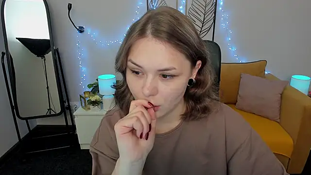 Sophi gi online show from September 18, 6:34 am