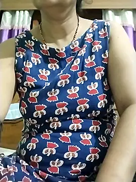 NehaQn online show from September 14, 1:42 pm