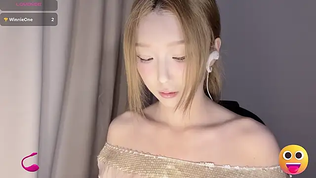 Winnie666- online show from September 14, 2:48 pm