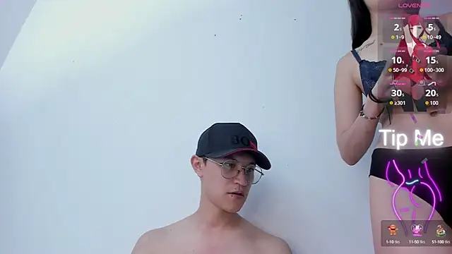 Snapshot of catalella_0 chatting on September 30, 11:38 am catalella 0 online show from September 30, 11:38 am
