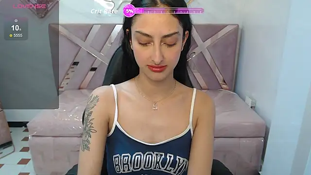 Tifany v online show from November 9, 1:18 pm