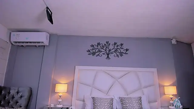 Miss Francheska online show from February 4, 11:57 am