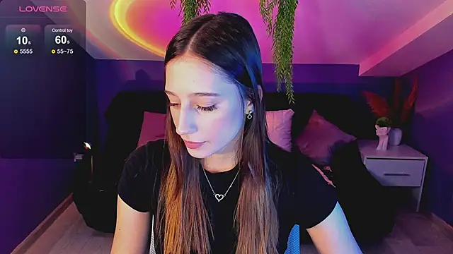 Snapshot of RioEstrella chatting on September 19, 3:33 pm RioEstrella online show from September 19, 3:33 pm
