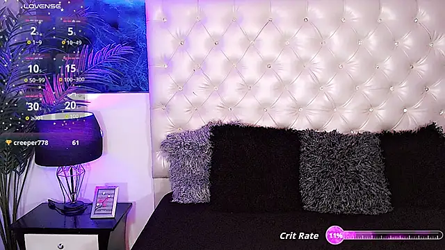 Valeria Swett  online show from November 4, 8:36 pm