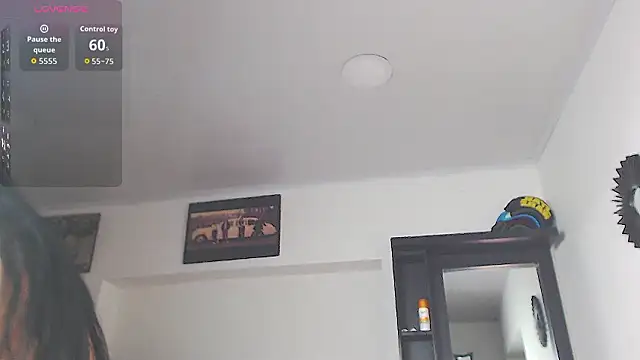 Vicky hotmilf online show from March 9, 11:02 am