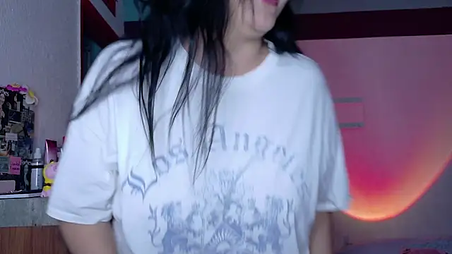 Snapshot of MyHoneyFrida chatting on September 11, 4:57 am MyHoneyFrida online show from September 11, 4:57 am
