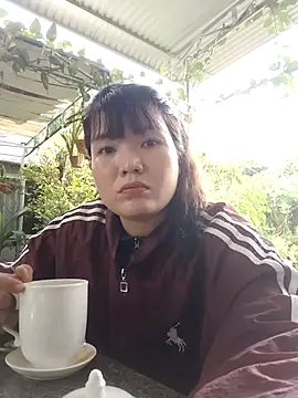Snapshot of Thao_xx chatting on September 13, 1:57 am Thao xx online show from September 13, 1:57 am