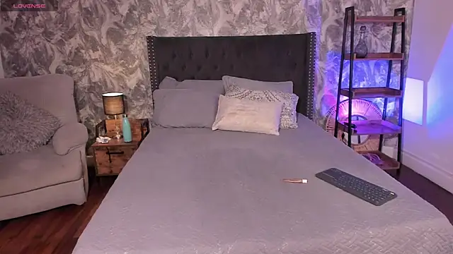 GiorgiaLuxee online show from October 28, 12:55 pm