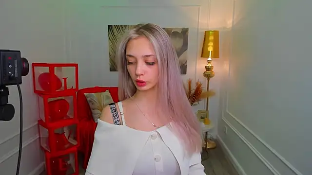 EmilyGraydis online show from February 7, 7:18 pm