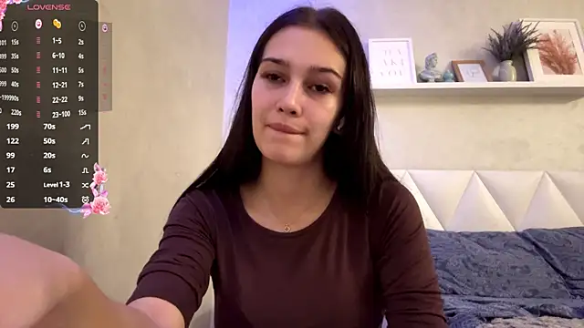 AuraJefcoat online show from October 28, 3:07 pm