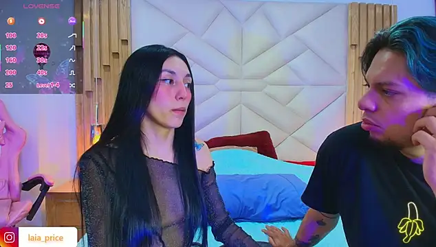 Snapshot of Laia_and_Damian chatting on October 10, 8:14 pm Laia and Damian online show from October 10, 8:14 pm