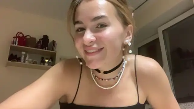 Snapshot of BunnyTiedeman chatting on September 13, 6:16 pm BunnyTiedeman online show from September 13, 6:16 pm