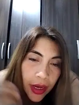 Camila latina 0 online show from November 13, 4:22 am