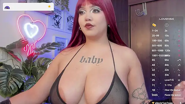 Snapshot of diamond_dustt chatting on October 2, 8:36 pm diamond dustt online show from October 2, 8:36 pm