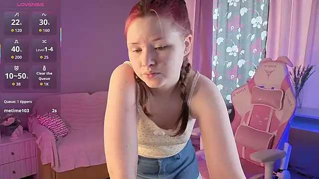 Sweetie Hope online show from September 24, 7:18 am