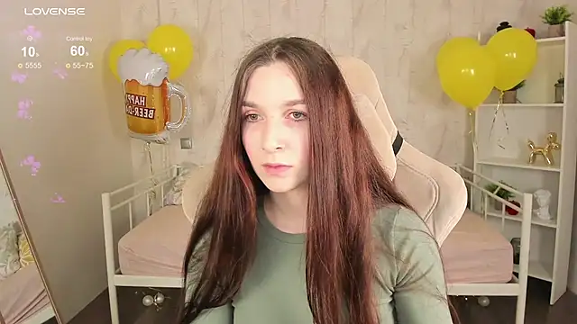 Snapshot of Miss___Eva chatting on September 22, 12:09 am Miss Eva online show from September 22, 12:09 am