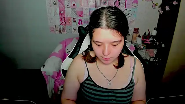 Acid Kate online show from November 22, 2:36 am