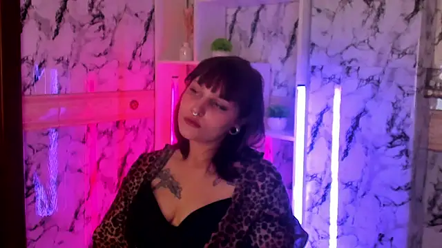 LeslieThomass online show from October 15, 3:31 am