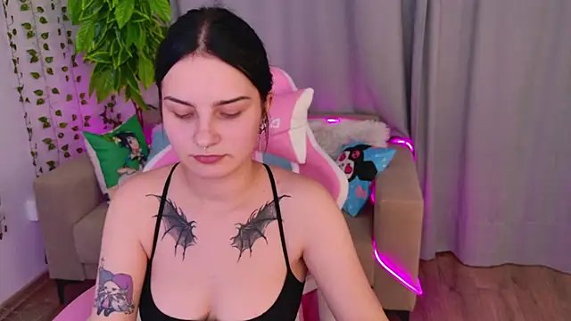 Angel Braun online show from September 8, 3:11 pm