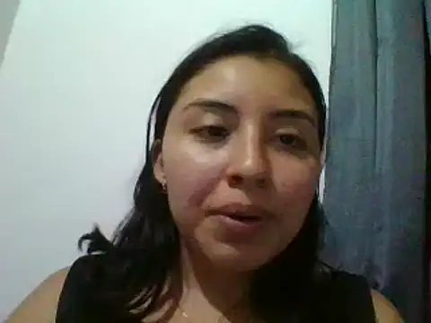Snapshot of _Romilly_ chatting on October 13, 3:42 am Romilly online show from October 13, 3:42 am