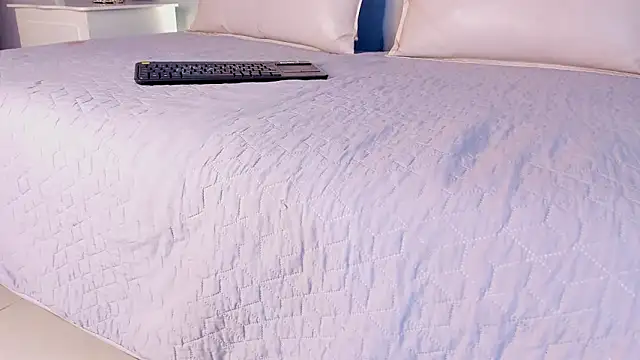 CannelaSmith online show from February 27, 7:46 pm