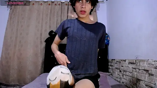 DaraKat18 online show from February 6, 10:13 pm