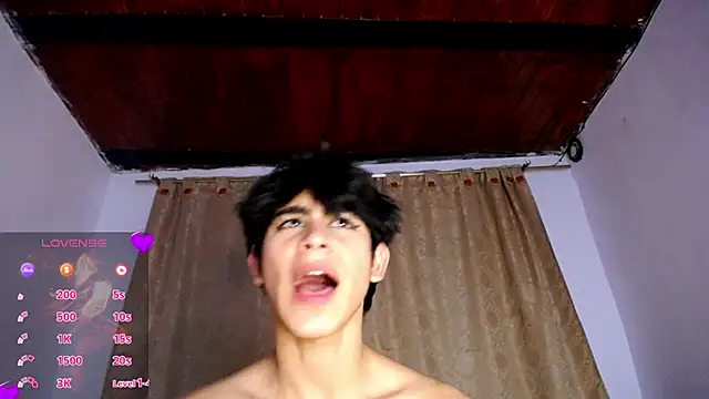 DaraKat18 online show from October 27, 11:54 pm