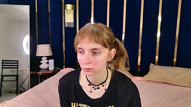 Beverly Gomes online show from July 29, 3:23 pm