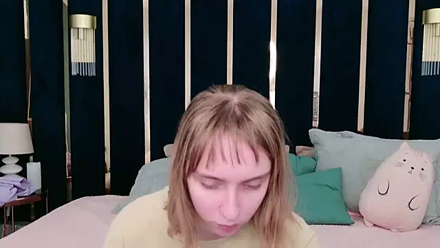 Snapshot of Beverly_Gomes chatting on September 30, 6:30 am Beverly Gomes online show from September 30, 6:30 am