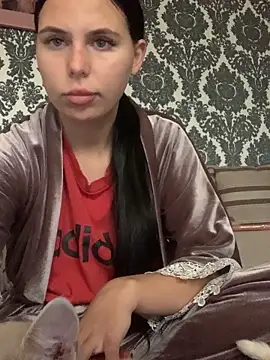 Snapshot of ksenia123 chatting on October 8, 11:58 am ksenia123 online show from October 8, 11:58 am