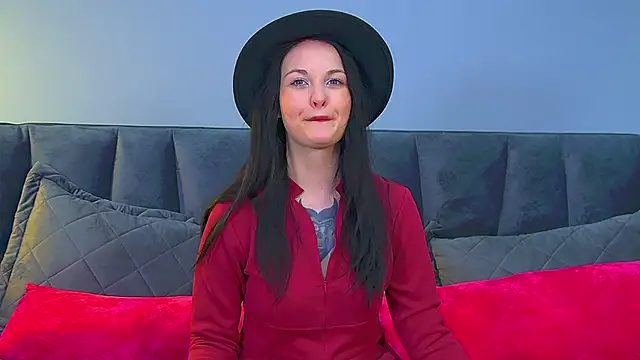 MollyMillsen online show from November 25, 6:42 pm