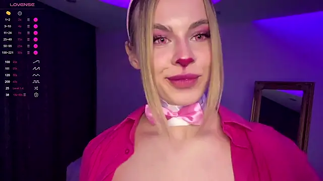 Lil Elisa online show from October 31, 11:58 am