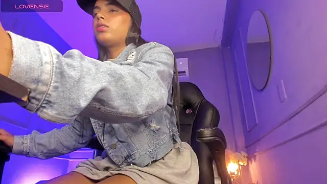 Catalleya flower online show from April 16, 7:46 pm